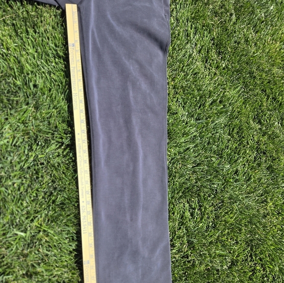Lululemon Women's Black and Grey Joggers-track Pants Size 6 (26x31.5) - Picture 13 of 14